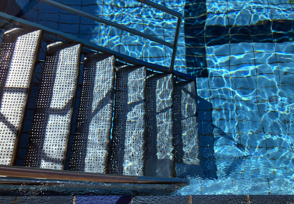Treppe Schwimmbecken